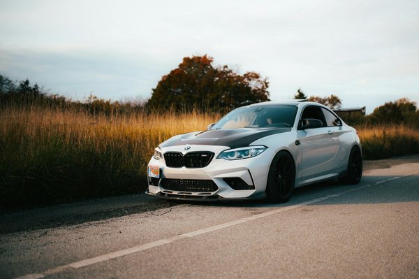 Lunettes de conduite de nuit : vision claire et protection assurée